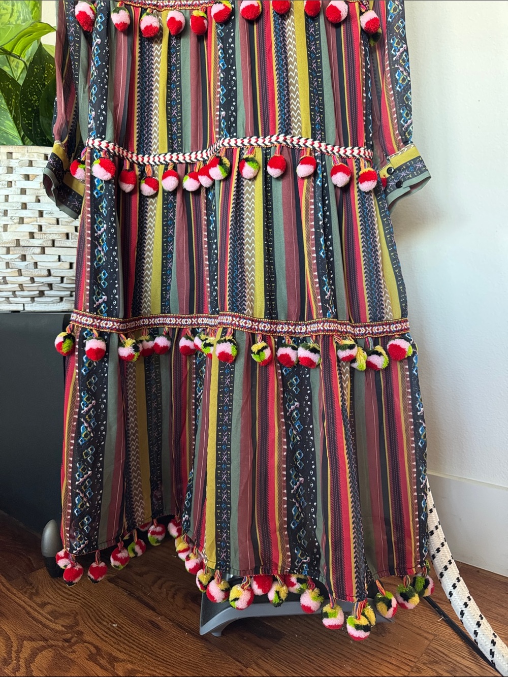 Brach Brach Pom Pom Embroidered Midi/Maxi Dress Sz S Long Sleeve colorful boho - Picture 12 of 12